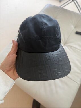 Fendi Black and Cream Branded Tag Detail